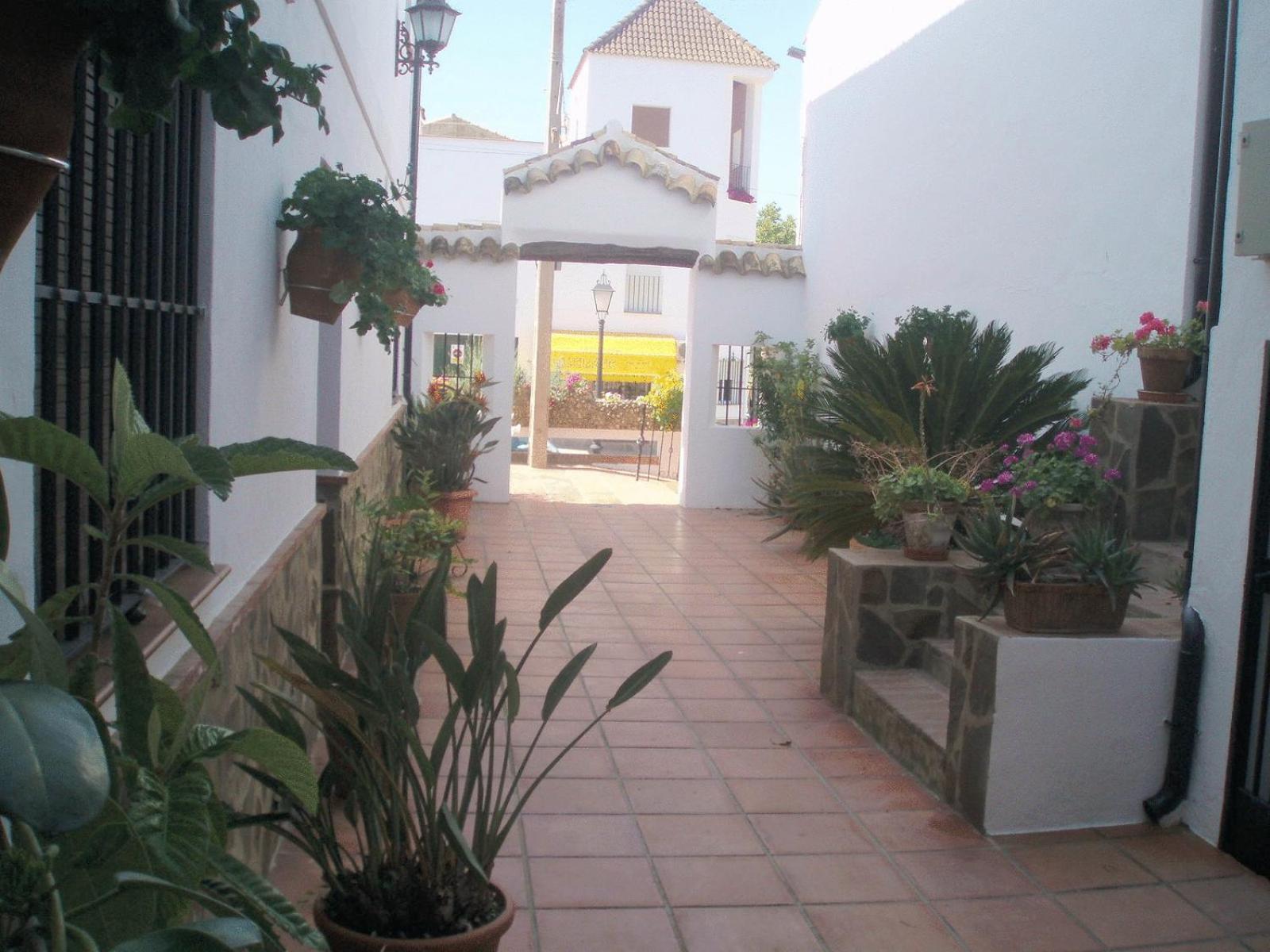 Hotel Enrique Calvillo El Bosque Eksteriør bilde
